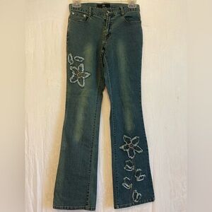 NNT Powder Blu tinted green w/flowers jeans/Sz 5/6.color of jeans are awesome.